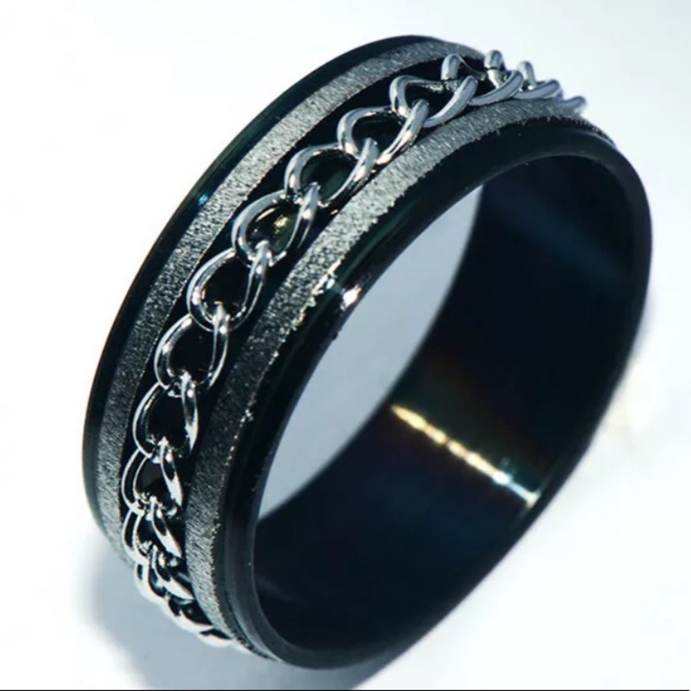 Black Rhodium Band With Double Silver Stripe And Center Silver Chain